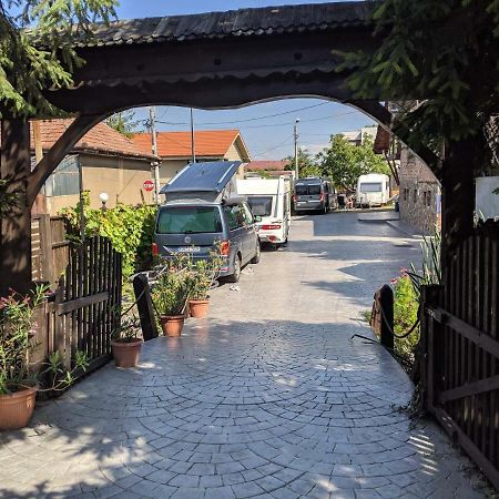 Camping Robinson Country Club Nagyvárad Kültér fotó