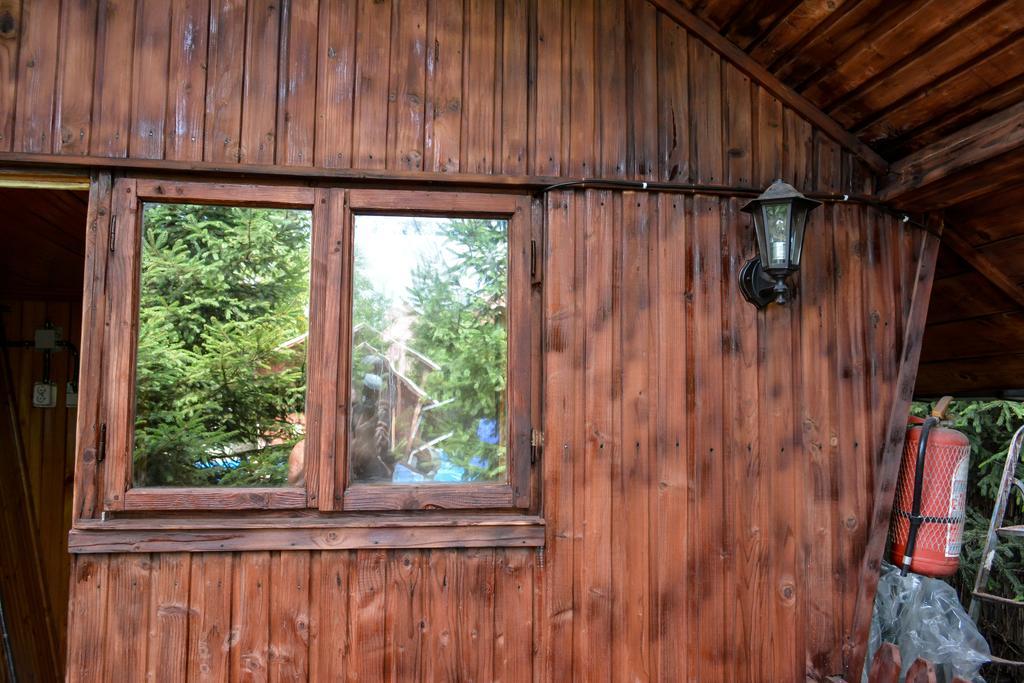 Camping Robinson Country Club Nagyvárad Szoba fotó