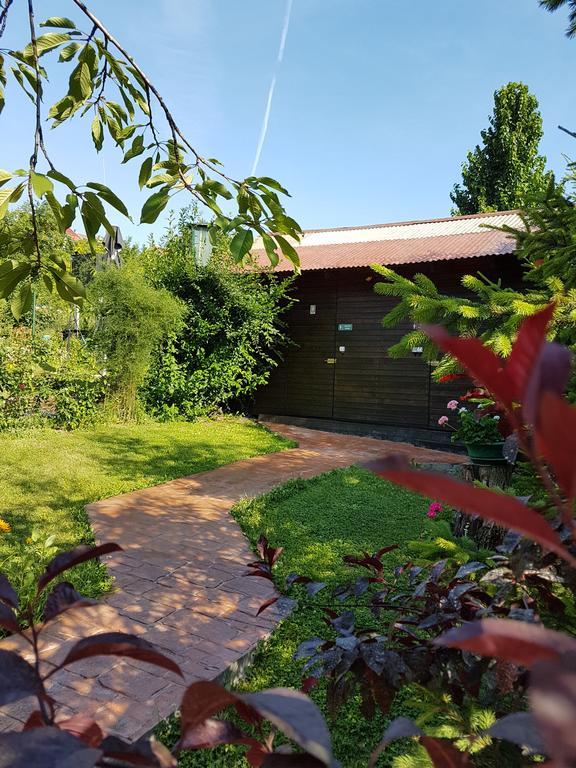 Camping Robinson Country Club Nagyvárad Kültér fotó