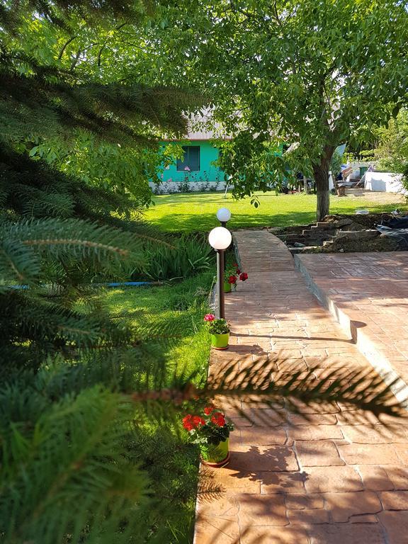 Camping Robinson Country Club Nagyvárad Kültér fotó