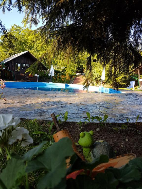 Camping Robinson Country Club Nagyvárad Kültér fotó