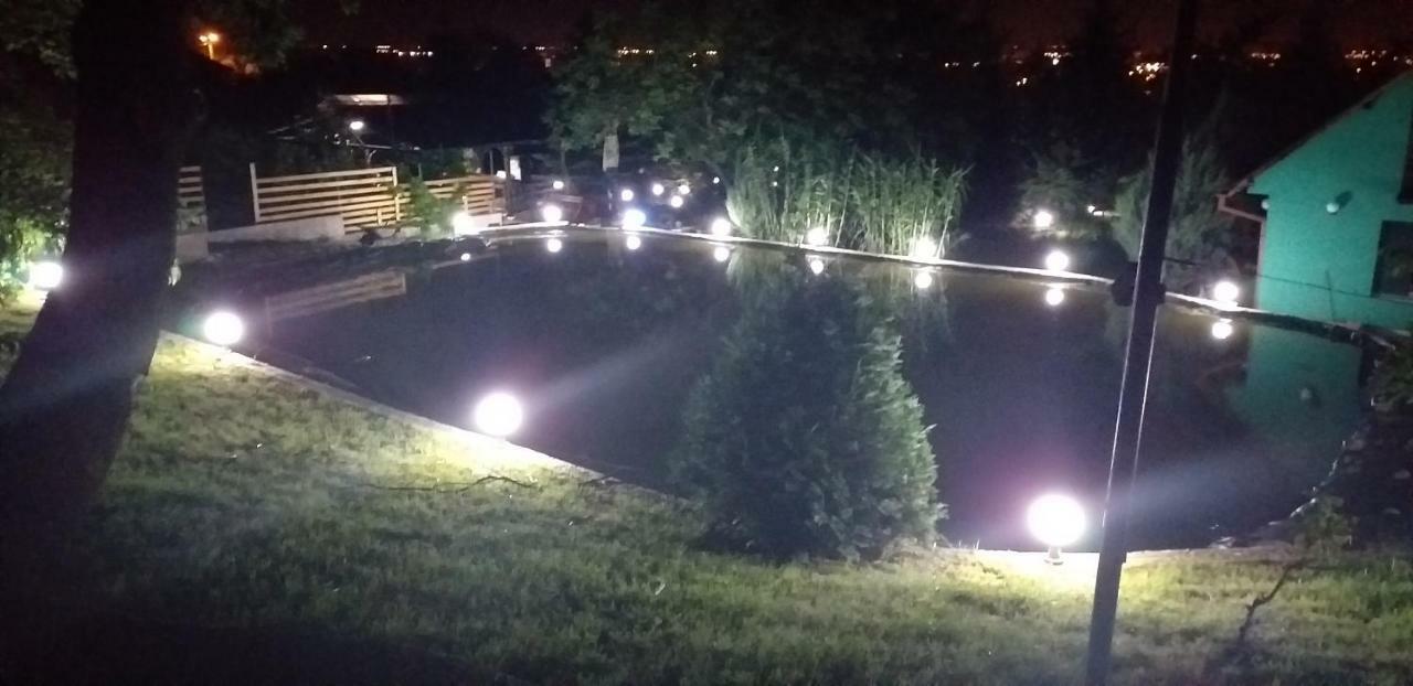 Camping Robinson Country Club Nagyvárad Kültér fotó